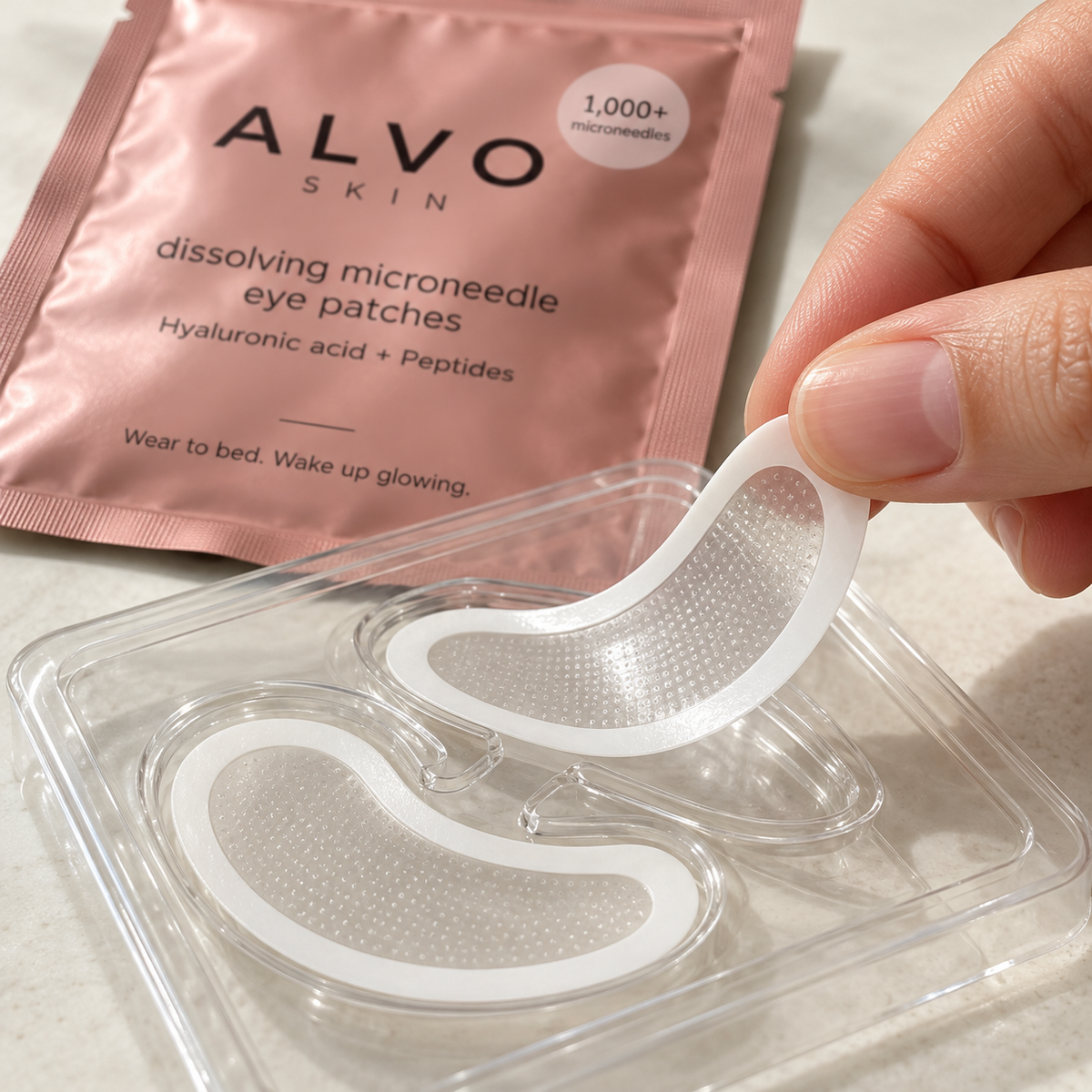 Dissolving Hyaluronic Microneedle Under-Eye Patches